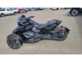 2016-can-am-spyder-st-s-small-0